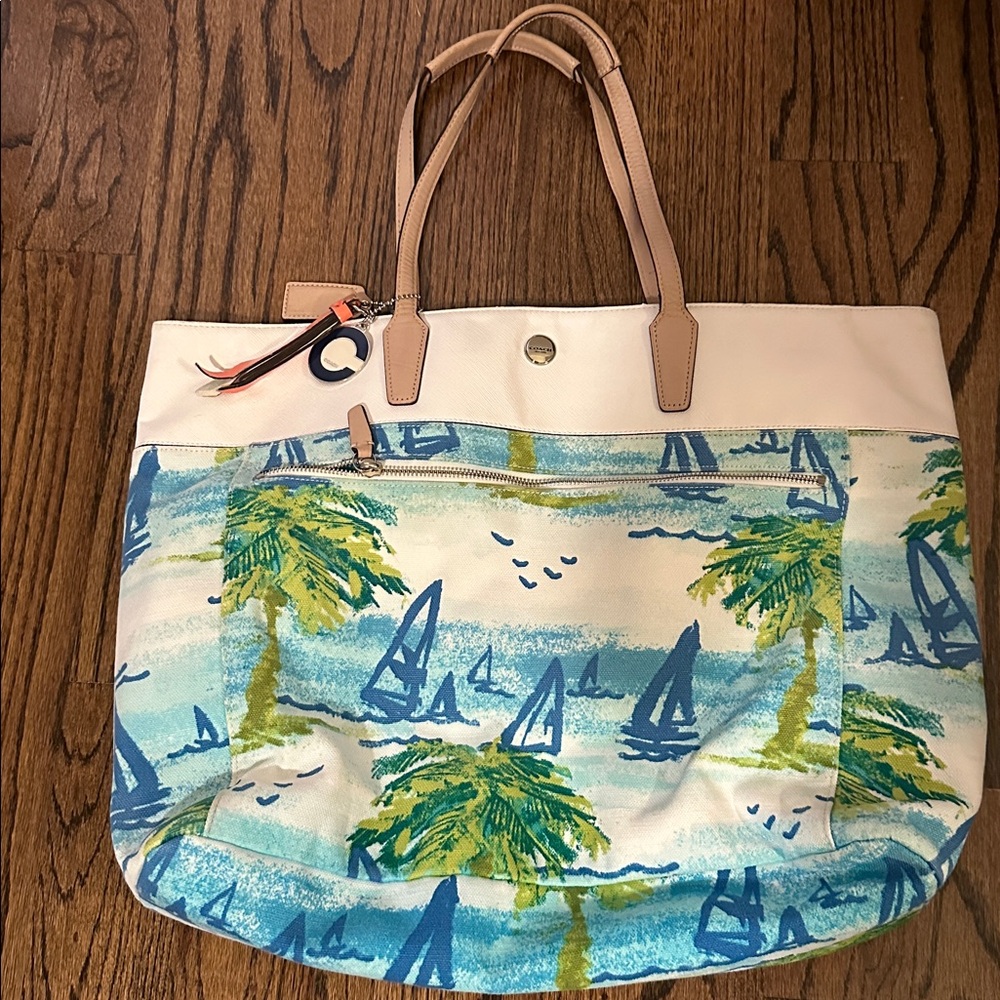 COACH Resort Beach Scene Large Tote Bag - Picture 3 of 16